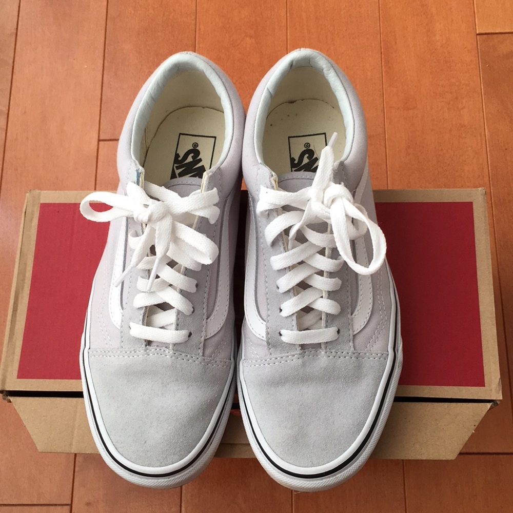 Vans Old Skool gray dawn/white 6Men’s/ 7.5 Women’s